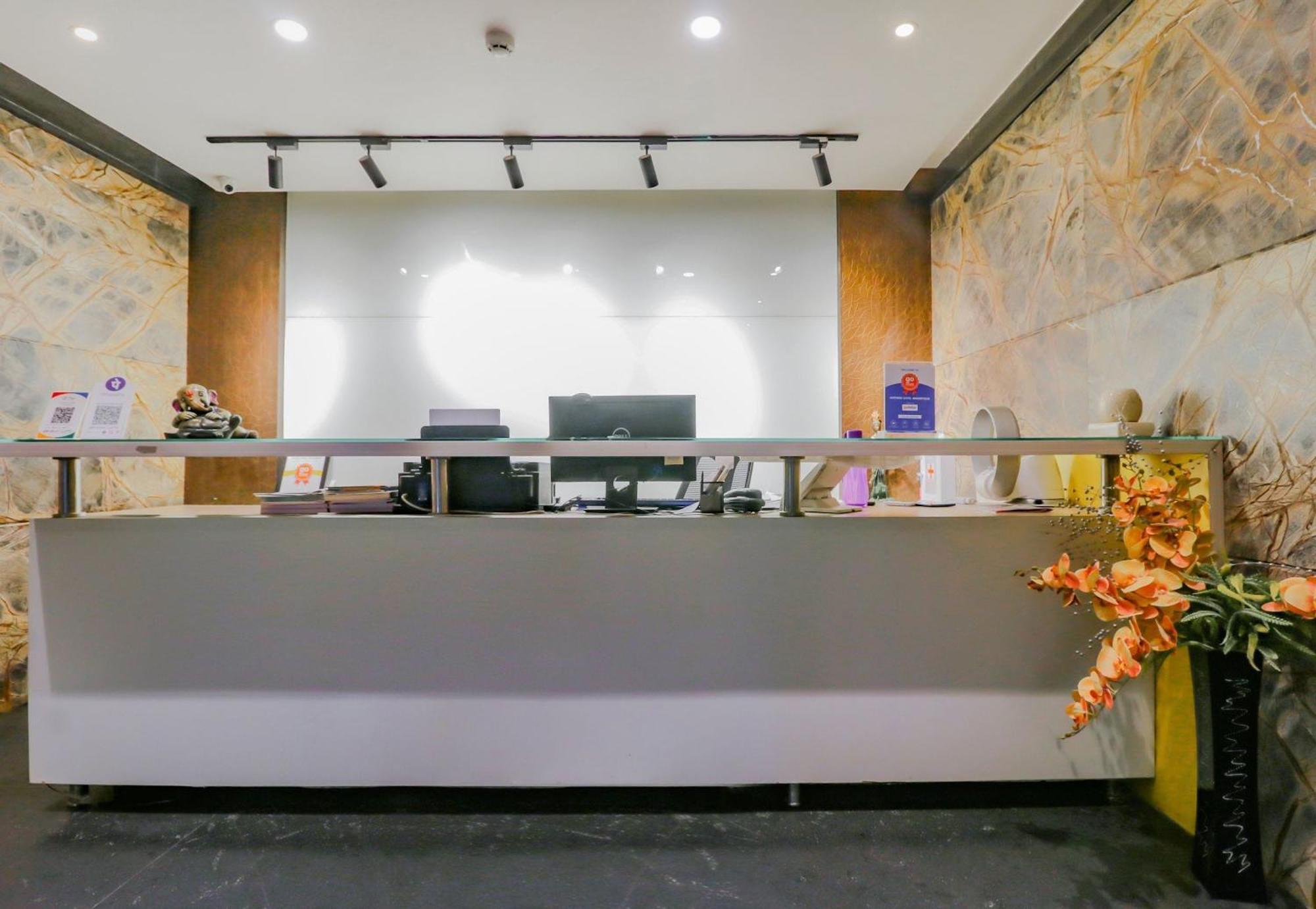 Capital O Royal Keys Near Brookfield Mall, Aecs Layout Bangalore Exterior photo